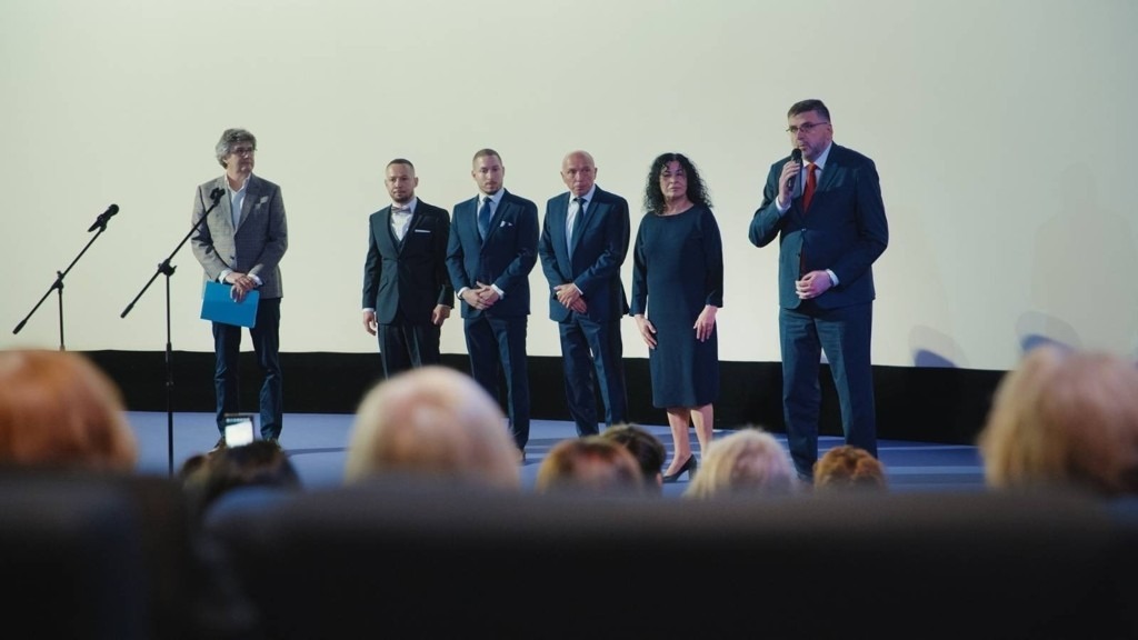 audio adaptacia premiera kino partizanske